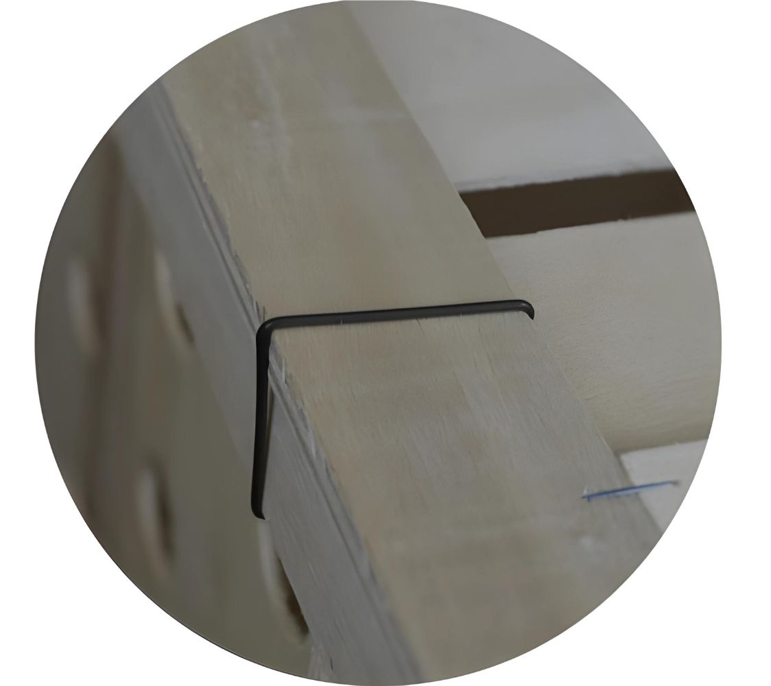 cierre de transportin de animales	