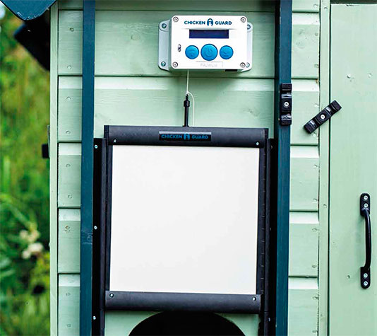 puerta automatica gallinero