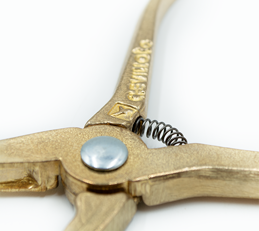 pinza para poner marcas quick